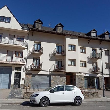 Casa Nando Guest House Естери д'Анеу Екстериор снимка
