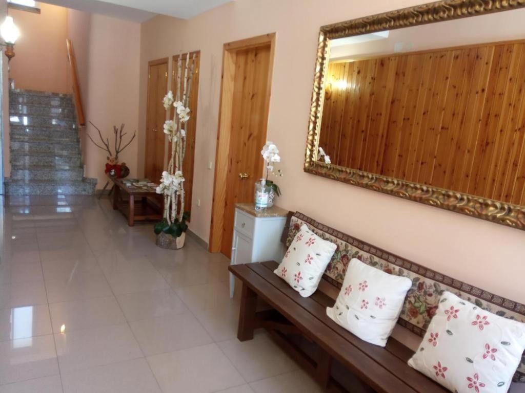 Casa Nando Guest House Естери д'Анеу Екстериор снимка